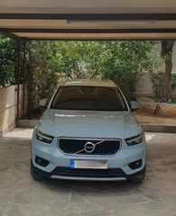 Volvo XC40 2018 T3 MOMENTUM