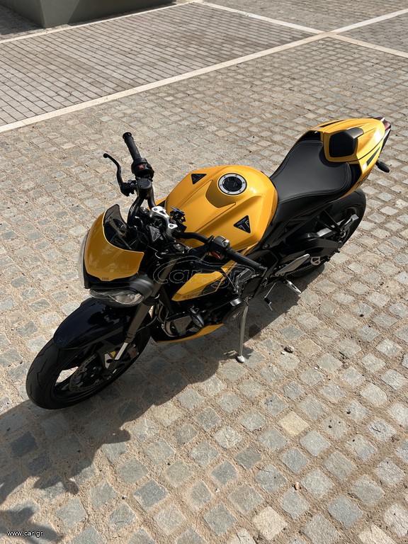 Triumph Street Triple RS 2024 RS