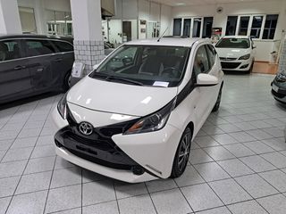 Toyota Aygo 2016 1.0 X-PLAY TOUCH X-SHIFT, CAMERA-thumb-1