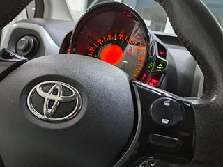 Toyota Aygo 2016 1.0 X-PLAY TOUCH X-SHIFT, CAMERA-thumb-15