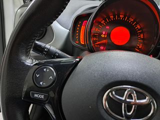 Toyota Aygo 2016 1.0 X-PLAY TOUCH X-SHIFT, CAMERA-thumb-16