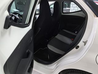 Toyota Aygo 2016 1.0 X-PLAY TOUCH X-SHIFT, CAMERA-thumb-21