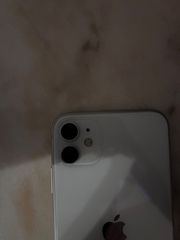 iPhone 11-thumb-1