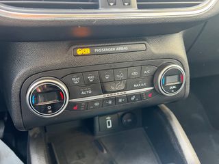 Ford Focus 2020 1,5TDCI ACTIVE-thumb-22