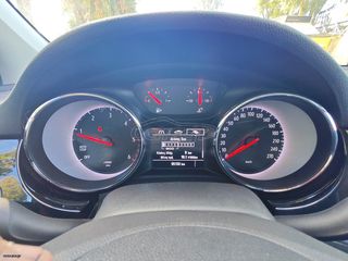 Opel Astra 2019-thumb-14