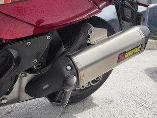 Gilera GP 800 2012 2012-thumb-8