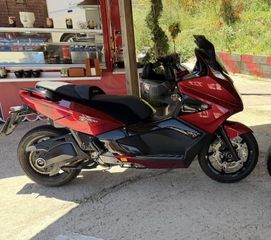 Gilera GP 800 2012 2012-thumb-24
