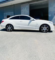 Mercedes-Benz E 250 2010 BlueEFFICIENCY Coupe AMG LOOK-thumb-1