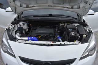 Opel Astra 2012 SPORTS GTC 1.4-thumb-81