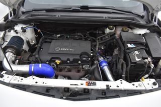 Opel Astra 2012 SPORTS GTC 1.4-thumb-82