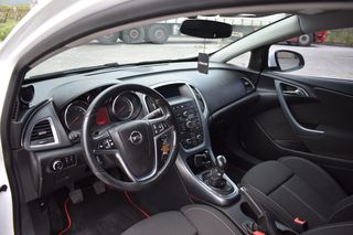 Opel Astra 2012 SPORTS GTC 1.4-thumb-44