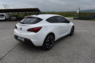 Opel Astra 2012 SPORTS GTC 1.4-thumb-24