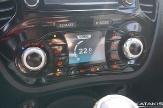 Nissan Juke 2017 Connecta, Panorama, Clima, Navi, Rear Camera-thumb-36