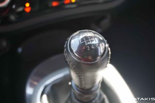 Nissan Juke 2017 Connecta, Panorama, Clima, Navi, Rear Camera-thumb-38