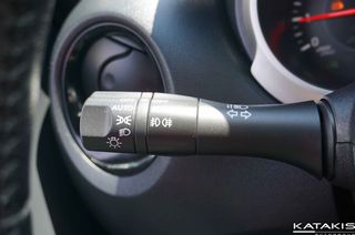 Nissan Juke 2017 Connecta, Panorama, Clima, Navi, Rear Camera-thumb-28