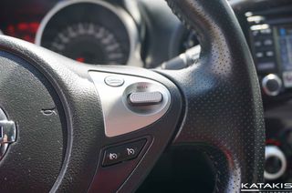 Nissan Juke 2017 Connecta, Panorama, Clima, Navi, Rear Camera-thumb-29