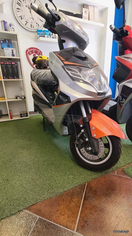 Roller / Scooter 2021 RACER IGOR