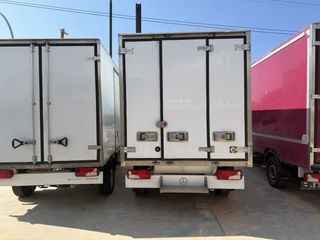 Ψυγείο Mercedes-Benz 2018 ΑΥΤΟΜΑΤΟ ΚΑΤΑΨΥΞΗ/ΣΥΝΤΗΡΗΣΗ sprinder 906BA35/Z-thumb-1