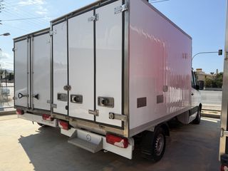Ψυγείο Mercedes-Benz 2018 ΑΥΤΟΜΑΤΟ ΚΑΤΑΨΥΞΗ/ΣΥΝΤΗΡΗΣΗ sprinder 906BA35/Z-thumb-2