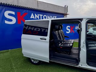 Mercedes-Benz 2018 Vito TOURER 114-thumb-13
