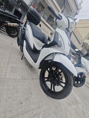 Sym Symphony ST 200i 2018-thumb-13