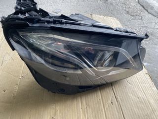 Mercedes-Benz Eclass Εμπρός δεξί φανάρι multibeam-thumb-1