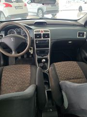 Peugeot 307 2004-thumb-5