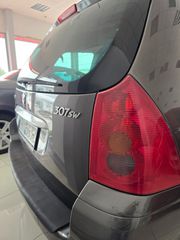 Peugeot 307 2004-thumb-9
