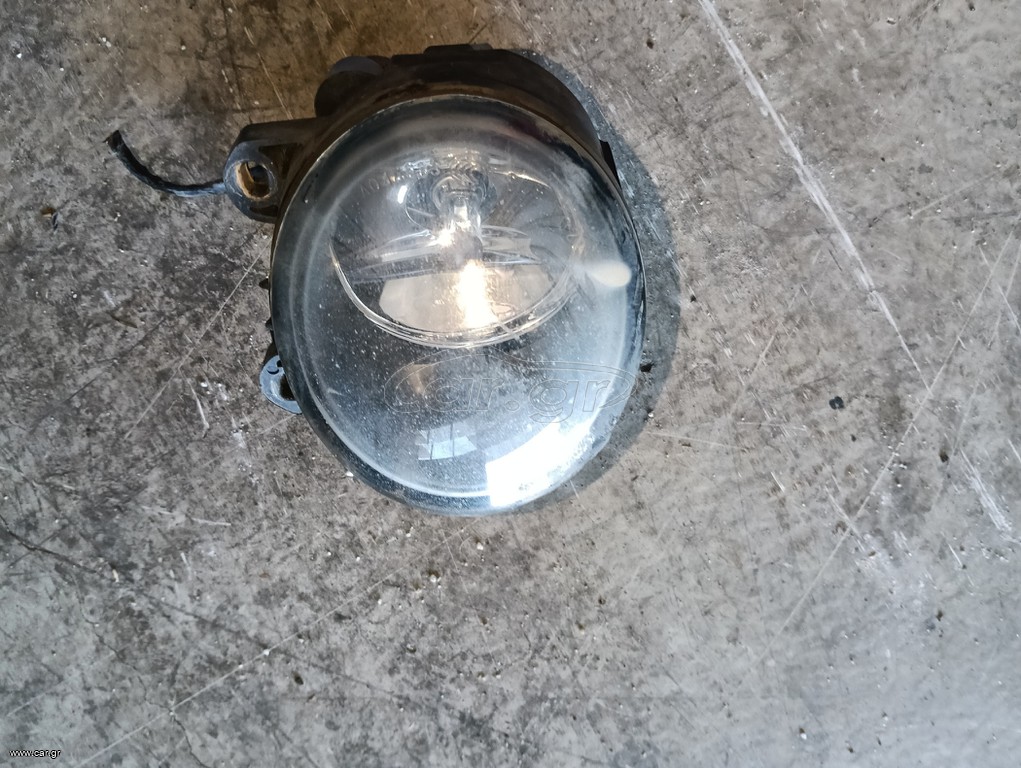 ΠΡΟΒΟΛΕΑΣ ΔΕΞΙΑ  BMW 3 Series (E90, E91, E92, E93) 05-13