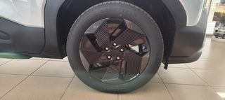 Suzuki e Vitara 2026 GL  2WD-thumb-25