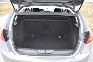 Peugeot 308 2019 1.5 BLUEHDI 130 AUTOMATIC ACTIVE PLUS-thumb-6