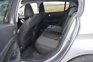 Peugeot 308 2019 1.5 BLUEHDI 130 AUTOMATIC ACTIVE PLUS-thumb-12