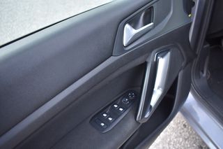 Peugeot 308 2019 1.5 BLUEHDI 130 AUTOMATIC ACTIVE PLUS-thumb-17