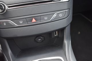 Peugeot 308 2019 1.5 BLUEHDI 130 AUTOMATIC ACTIVE PLUS-thumb-26