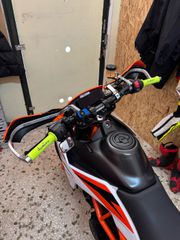 KTM 390 SMC R 2025-thumb-8