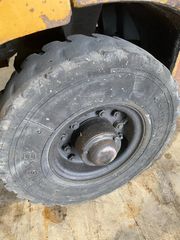 Komatsu 1980 FG10-10-thumb-13