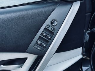 Bmw M5 2006-thumb-33