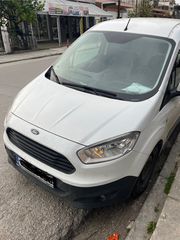Ford Transit Courier 2018