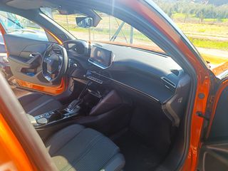 Peugeot 2008 2020 1.2 BENZINH GTLINE-thumb-5