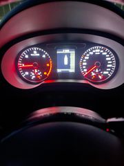 Audi Q3 2017 2.0 TDI QUATTRO S TRONIC (7-GEAR)-thumb-6