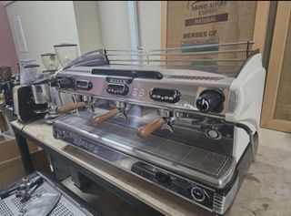 La Spaziale S8 3 group-thumb-2