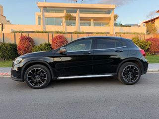 Mercedes-Benz GLA 220 2016 D 4MATIC-thumb-29