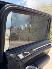 Porsche Cayenne 2017 TURBO S-thumb-17