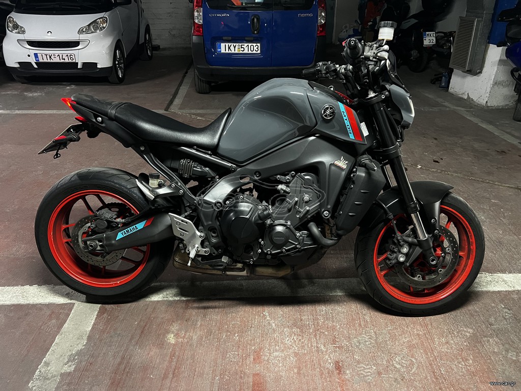 Yamaha MT-09 2021