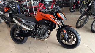 KTM 790 Duke 2024