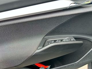 Skoda Enyaq 2023 ΕΝΟΙΚΙΑΣΗ ΑΔΕΙΑΣ-Enyaq iV 80 Loft |ΔΕΚΤΑ ΓΡΑΜΜΑΤΙΑ-thumb-12