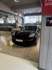 Porsche Panamera 2013 e-Hubrid-thumb-1