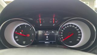 Opel Astra 2019 EDITION-thumb-22