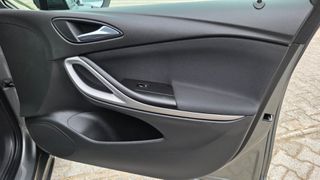 Opel Astra 2019 EDITION-thumb-31