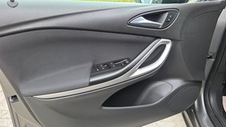 Opel Astra 2019 EDITION-thumb-30